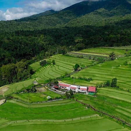 Santya Loka Lodge & Twin Waterfall Jatiluwih Exterior photo